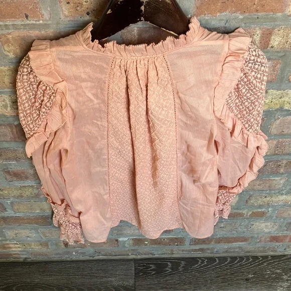 ULLA JOHNSON - Picture 7 of 17